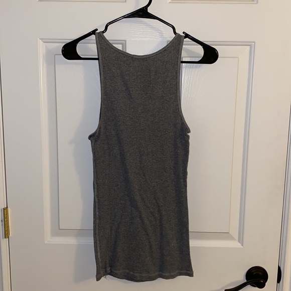 Hollister tank top - Picture 2 of 4